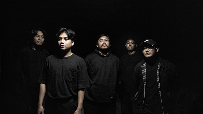 Read more about the article NIGHTMARE ON STAGE // SINGLE “LUNOX”